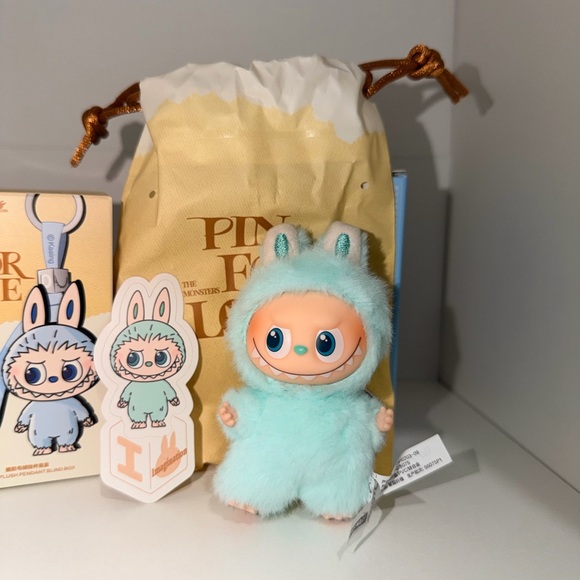 POP MART Other - PopMart Pin For Love Letter - I